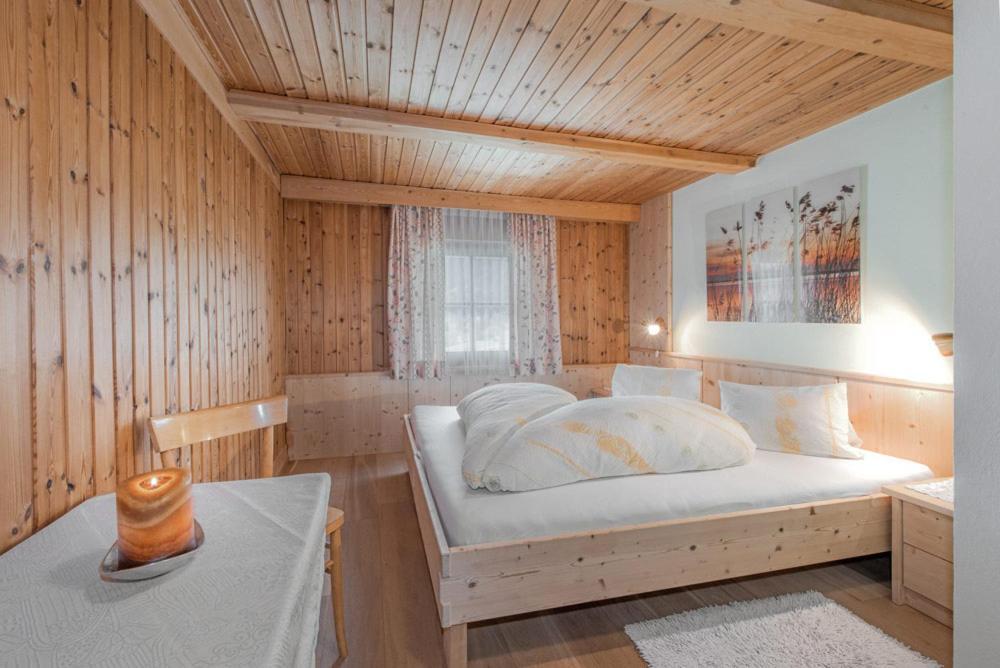 Kradorferhof Apartment Santa Maddalena in Casies Bilik gambar